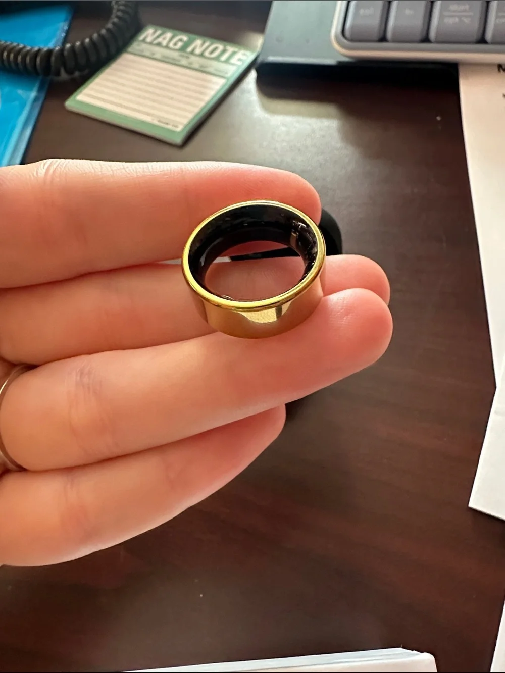 Smart Ring Heart Monitor - Black and Gold Options